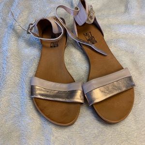 Miz Mooz soft pink and rose gold sandles